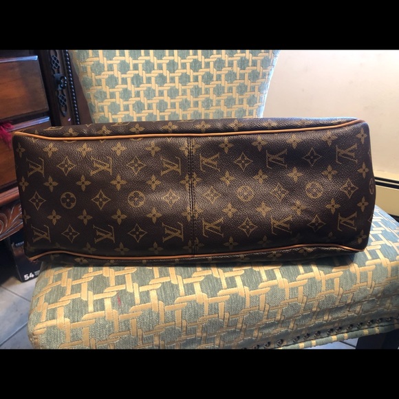 SOLD - Picture 5 of 8